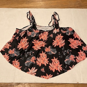 Swim suit top xxxl floral plus size‎